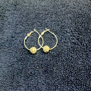 Earrings with stones